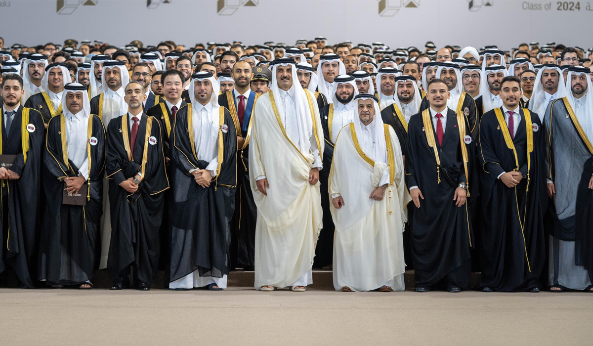 HH the Amir Patronizes Qatar University Graduation Ceremony